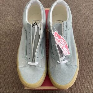 NEW Men’s Vans Low Top Sneakers Size 10 ~ Gum Green Mileu Color